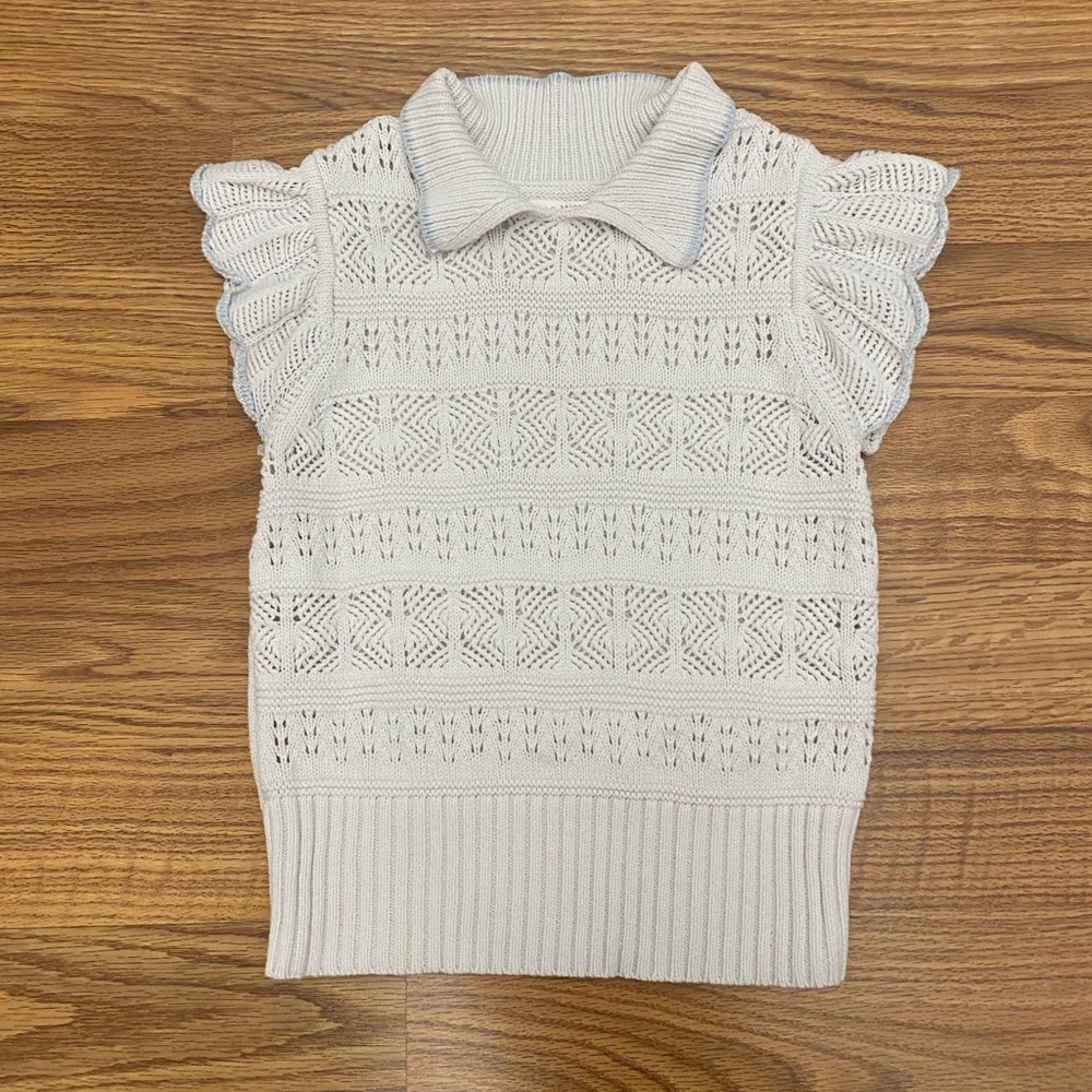 Lauren Conrad White short sleeve sweater